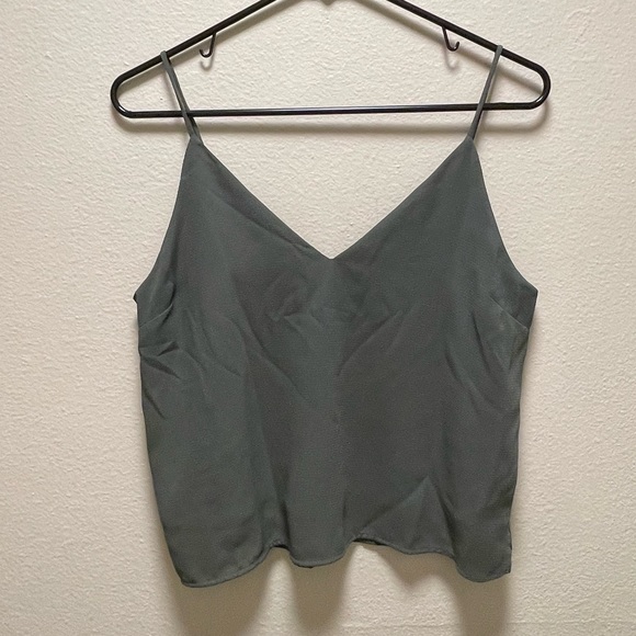 Forever 21 Crop Tank S
